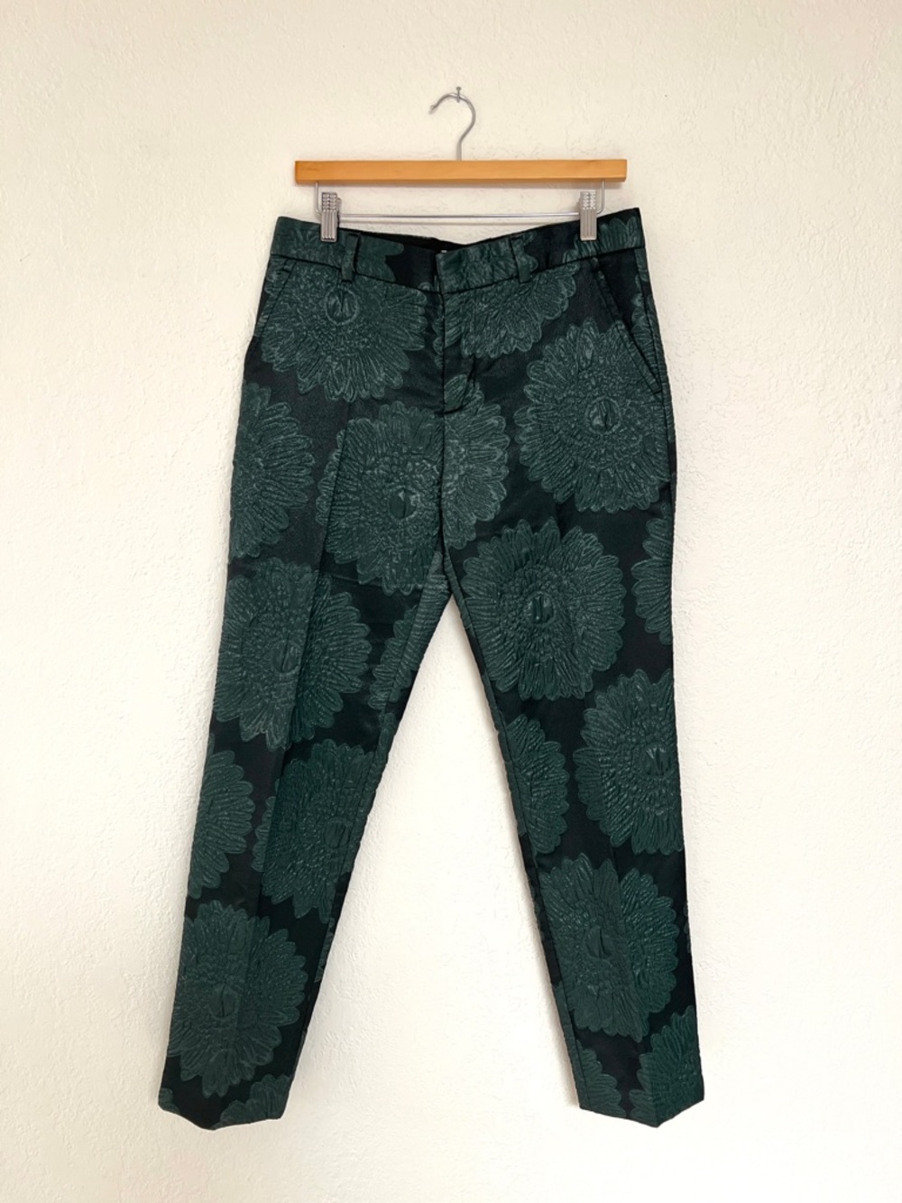 TRINA TURK green black floral jacquard trousers / mod resort office / size 4